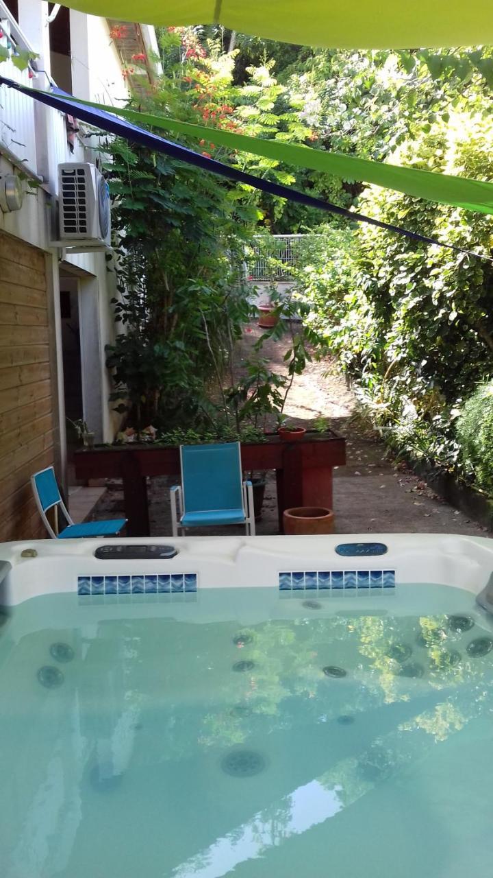 T2 Kay Zanndoli Villa ลา ทรินิเต ภายนอก รูปภาพ